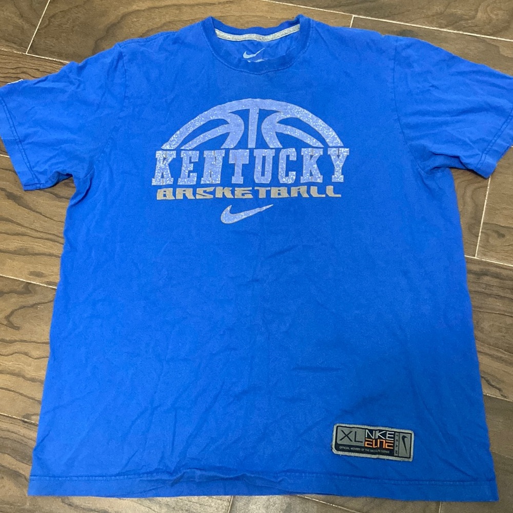 Vintage Nike Kentucky Wildcat Basketball tee (XL) - Picture 1 of 5